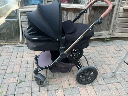 Ickle bubba pram with - bubba, carrycot